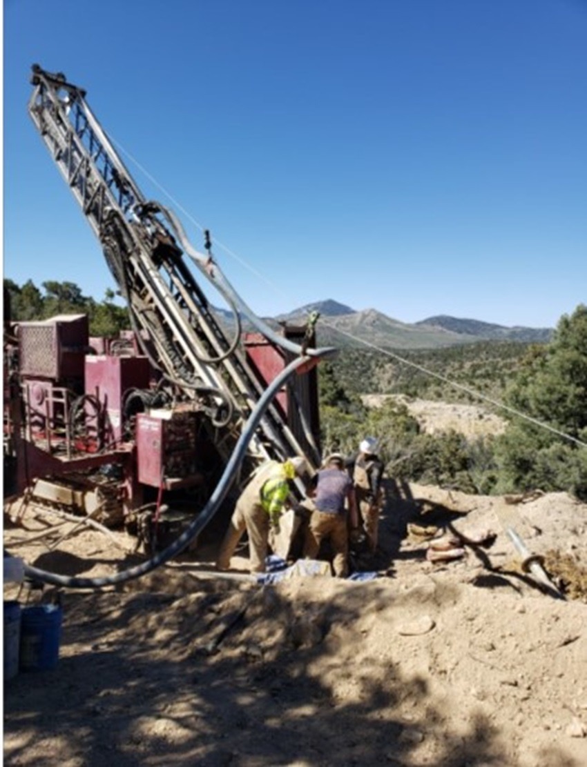 Image of a group of construction workers